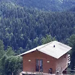 Cabane Mayres (Puy-de-Dome)